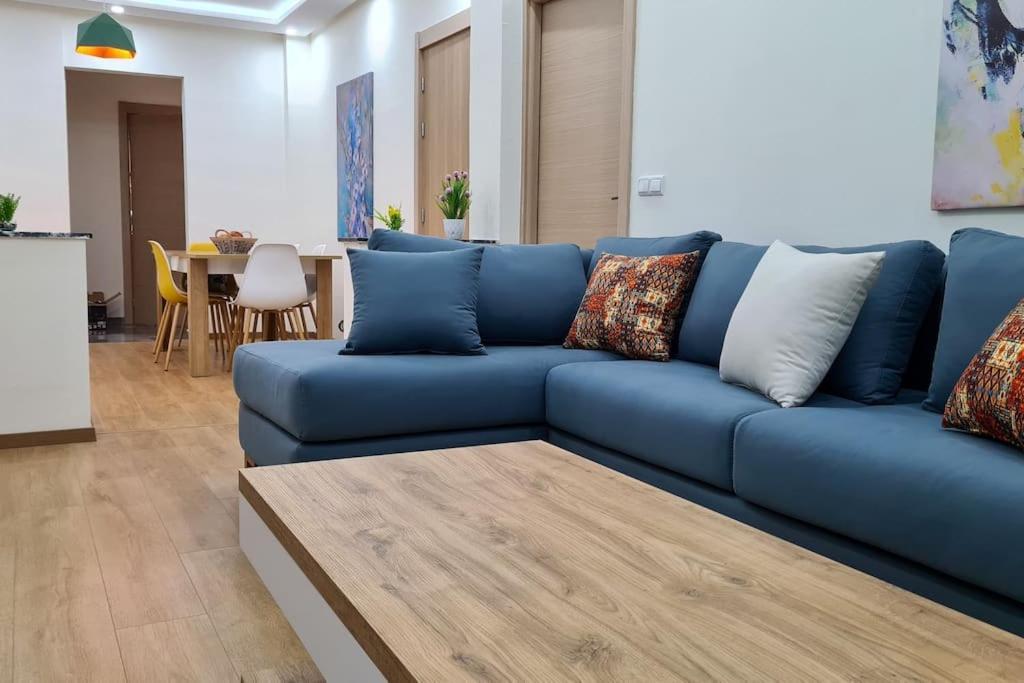 Cosy 2 Bedrooms Apartment In The Heart Of الدار البيضاء المظهر الخارجي الصورة
